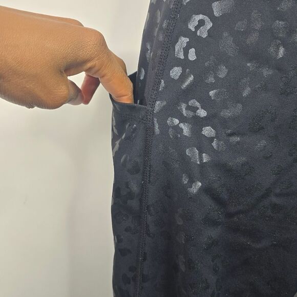 Black Leopard Print Highwaist Leggings - Picture 4 of 8